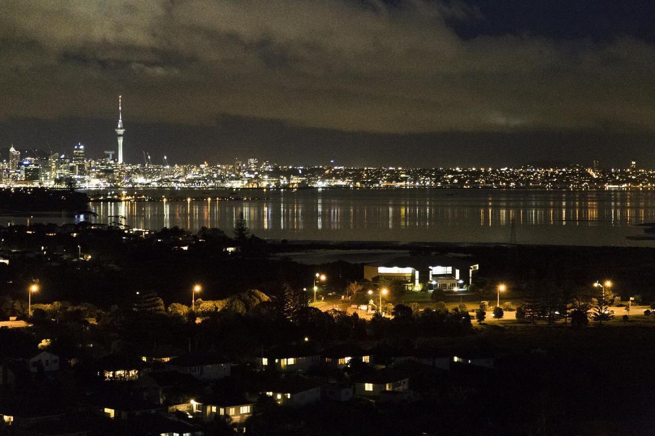 Picture Perfect Hotel Living Auckland Exterior photo